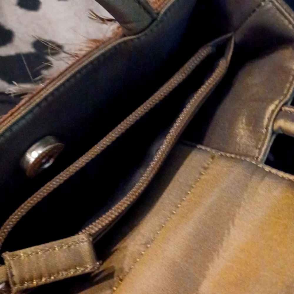 GUESS olive mini bag embroidered beaded purse - Picture 6 of 7